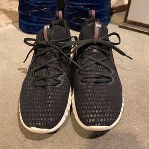 Under armor Black sneakers 👟